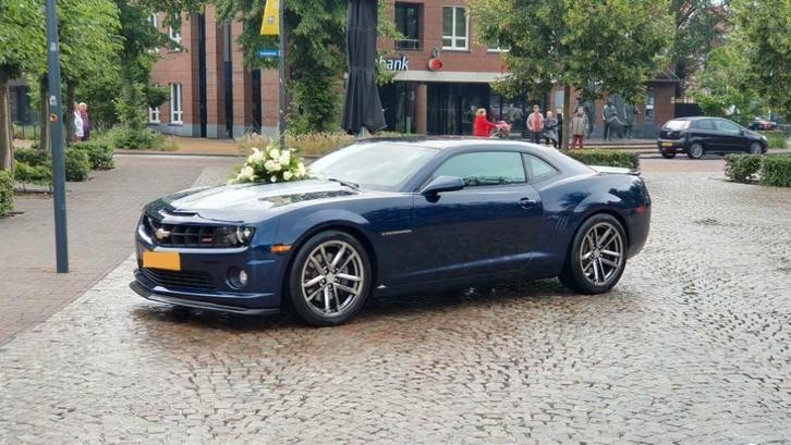 Camaro huren / verhuur trouwauto feesten bruiloft of gala, Hobby en Vrije tijd, Feestartikelen | Verhuur, Geboorte of Huwelijk