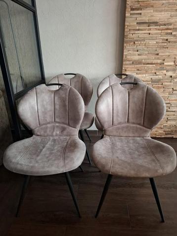 Te koop 4 eetkamerstoelen type Mogadishu beschikbaar voor biedingen