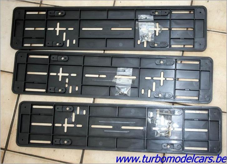 15 nummerplaathouders universeel, Auto-onderdelen, Klein materiaal, Universele onderdelen, Nieuw, Verzenden