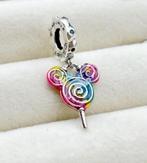 Disney pandora Mickey Lolly Bedel - Disneyland Parijs, Pandora, Ophalen of Verzenden, Zo goed als nieuw, 1 bedel
