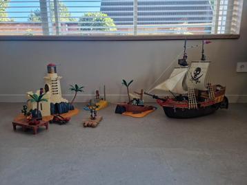piratenschip pirateneiland vuurtoren playmobil  beschikbaar voor biedingen