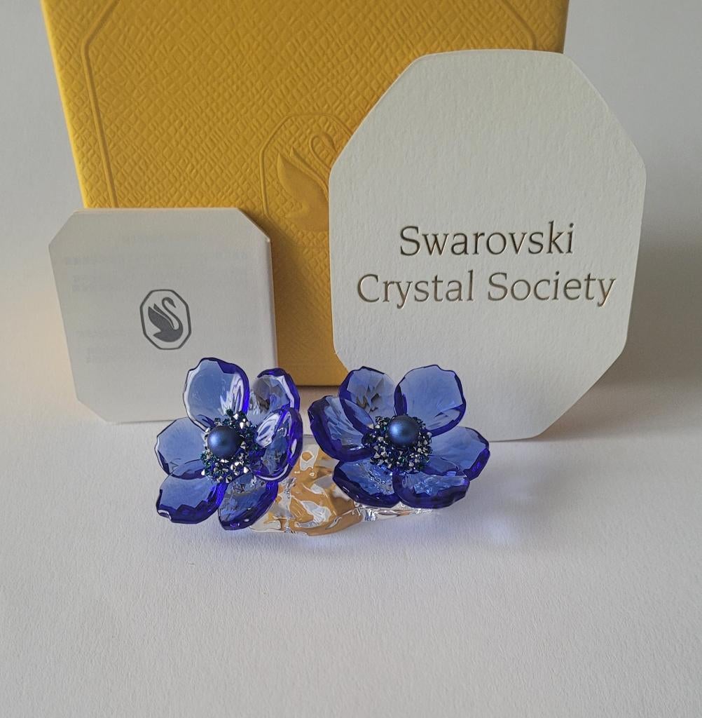 Swarovski Nieuw 2026 SCS Idyllia Annemoon Coronaria Bloem, Verzamelen, Swarovski, Nieuw, Figuurtje, Verzenden