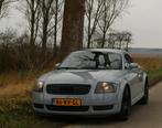 Audi TT 1.8 5v Turbo Quattro 2000, Auto's, TT, Zwart, 4 cilinders, 4 stoelen