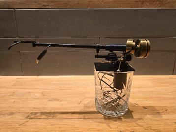 Helius aurum toonarm  beschikbaar voor biedingen