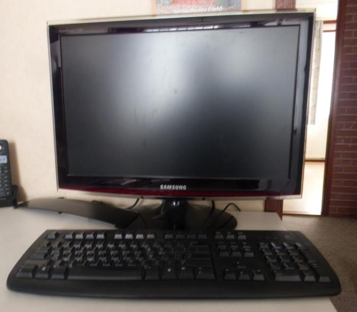 Computer met Windows 10, Computers en Software, Desktop Pc's, Gebruikt, 2 tot 3 Ghz, HDD, SSD, 16 GB, Met videokaart, Met monitor