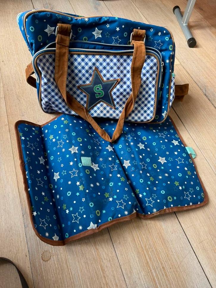 Lief Luiertas met verschoningsmatje – blauw met sterretjes, Kinderen en Baby's, Luiertassen, Zo goed als nieuw, Ophalen