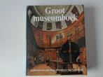 18054-10-2 : Groot museumboek. BF, Ophalen of Verzenden, Zo goed als nieuw