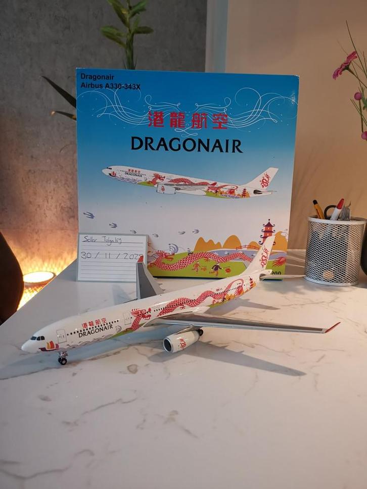 Dragonair A330-300 JC Wings JC Wings 1:200 XX2670 Reg. B-HWG, Hobby en Vrije tijd, Modelbouw | Vliegtuigen en Helikopters, Nieuw