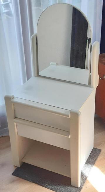 Make-up kastje-kantelspiegel + gratis Samsonite koffertje beschikbaar voor biedingen