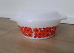 Vintage dekschaal Arcopal Lotus serie oranje rood, glas, Huis en Inrichting, Keuken | Servies, Ophalen of Verzenden, Zo goed als nieuw