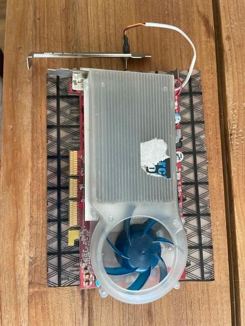 Sapphire ATI Radeon 9800 Pro - Retro Gaming, Computers en Software, Videokaarten, Gebruikt, AMD, AGP, Overige soorten, VGA, Ophalen of Verzenden
