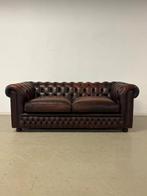Chesterfield bank in doorleefd rundleder, Ophalen, Gebruikt, Engels / Chesterfield, Leer