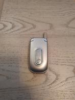 Zeldzame Motorola V171 flip in goede staat, Ophalen of Verzenden, Zo goed als nieuw