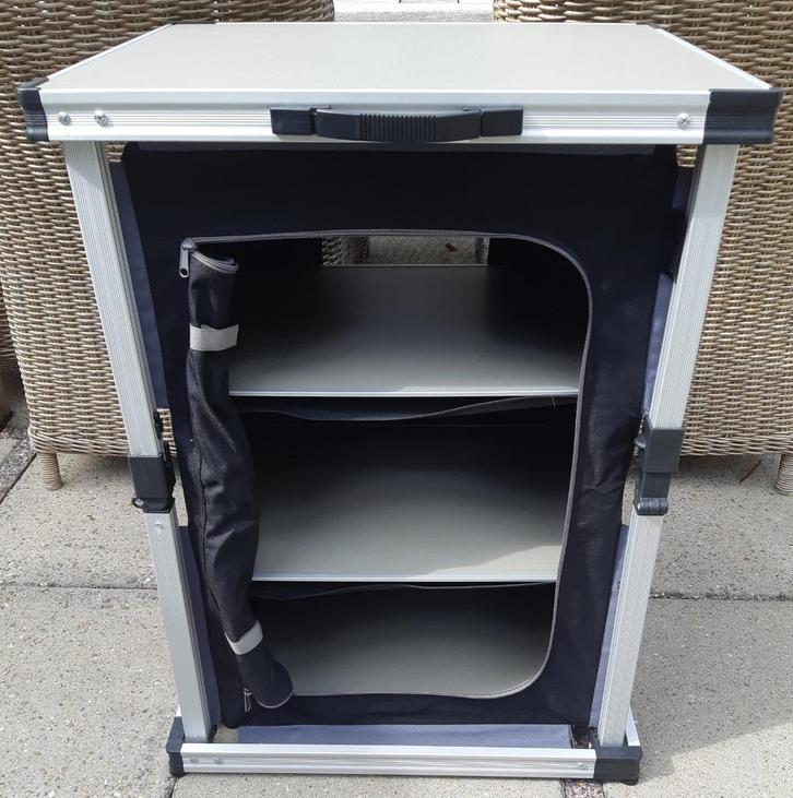 Travel & Co De luxe | Camping Kast | Click systeem., Caravans en Kamperen, Kampeermeubelen, Zo goed als nieuw, Campingkast, Ophalen