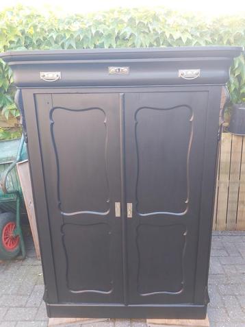 Biedermeier kast  beschikbaar voor biedingen