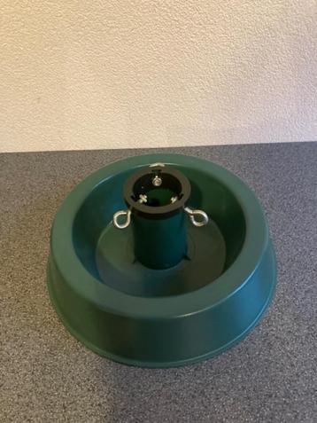 NIEUWE kerstboom standaard kunststof beschikbaar voor biedingen