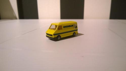 Revell praliné fiat 242 michelin verpakking mist, Hobby en Vrije tijd, Modelauto's | 1:87, Gebruikt, Auto, Ophalen