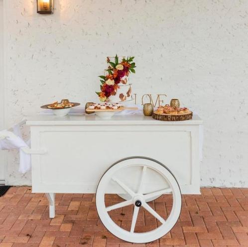 Luxe candytafel taart kar te huur, Hobby en Vrije tijd, Feestartikelen | Verhuur, Nieuw, Geboorte of Huwelijk, Ophalen