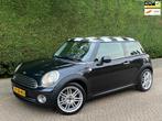 Mini Mini 1.6 Cooper AIRCO KOUD/RIJDT GOED/RACE/APK 4-2026!, Voorwielaandrijving, Stof, Gebruikt, 4 cilinders