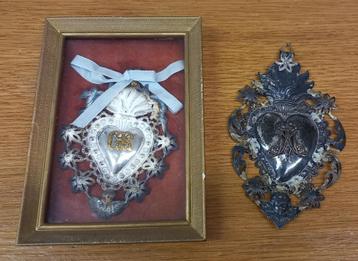 1 x Ex voto , hart met initialen beschikbaar voor biedingen