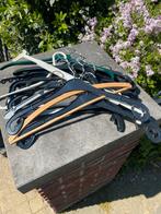 Gratis kledinghangers ongeveer 15 stuks, Ophalen, Zo goed als nieuw, Kunststof