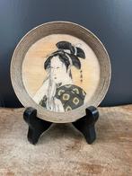 Japanse vrouw als mini schilderij op bamboe, Antiek en Kunst, Antiek | Wandborden en Tegels, Ophalen of Verzenden