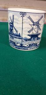 potje met molens delfts blauw 1705-1 aardewerk, Huis en Inrichting, Keuken | Servies, Ophalen of Verzenden, 'T Olde Gre-j, Info@toldegrej.nl