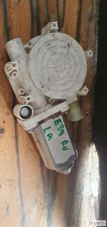 Raam motor rechtsvoor en linksachter BMW 5-serie E39 beschikbaar voor biedingen