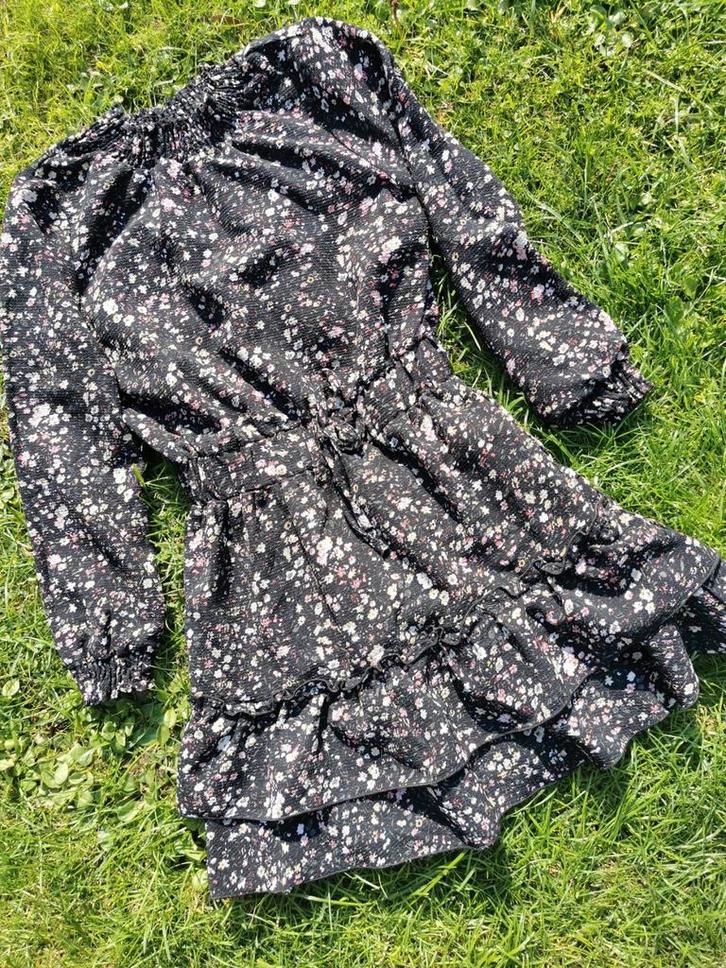 Europe kids jurkje gebloemde mt134/140, Kinderen en Baby's, Kinderkleding | Maat 140, Zo goed als nieuw, Meisje, Jurk of Rok, Ophalen of Verzenden