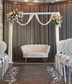 TE HUUR - Trouwbankje Velvet Crème 135cm, Huis en Inrichting, Minder dan 75 cm, Tweepersoons, Ophalen of Verzenden, Zo goed als nieuw