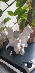 Verzameling porseleinen witte poezen - Set 7 stuks Wit, Antiek en Kunst, Antiek | Keramiek en Aardewerk, Ophalen of Verzenden