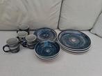 Blauw spiraal servies #  4 persoons # stoere uitstraling, Ophalen, Zo goed als nieuw, Overige stijlen, Bord(en)