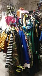 Grote partij carnavals kleren en toebehoren, Carnaval, ReNew&Vintage, Nieuw, Overige maten