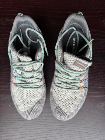 Merrell sneakers maat  40,5 beschikbaar voor biedingen