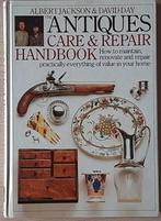Boek "Antiques care & repair handbook"., Ophalen of Verzenden, Zo goed als nieuw, Overige onderwerpen
