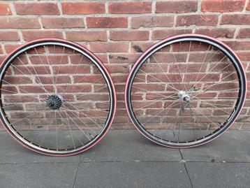 Vintage wielset 7 speed Alesa velg, Exage naven OPHALEN beschikbaar voor biedingen