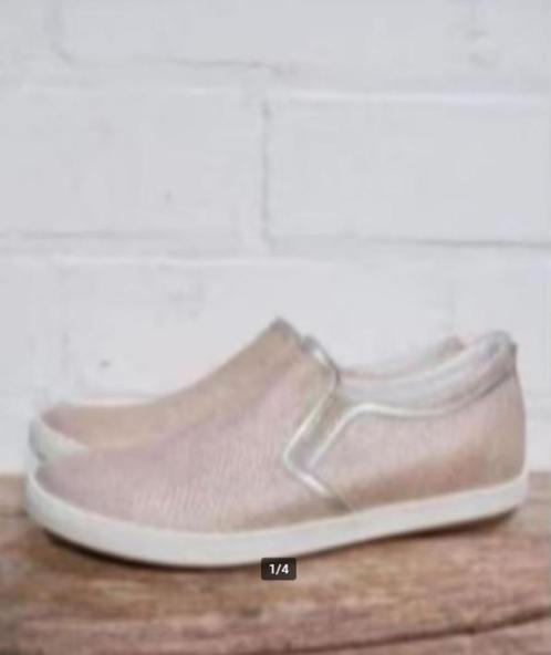 Footnotes - Leren slipon sneakers maat 37 - Nieuw €150, Kleding | Dames, Schoenen, Nieuw, Sneakers of Gympen, Roze, Ophalen of Verzenden