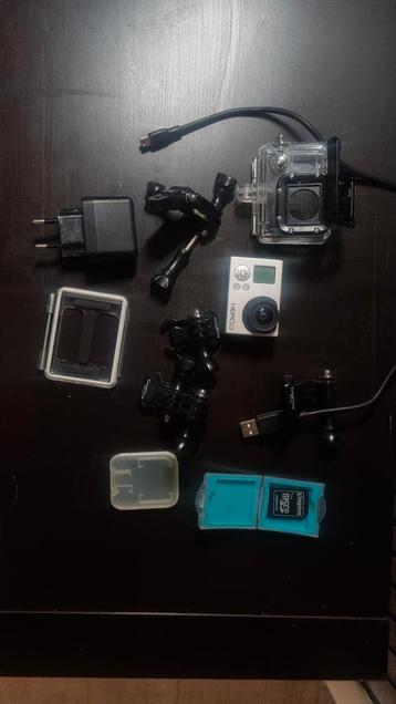 GoPro Hero 3 + Accessoires beschikbaar voor biedingen