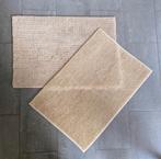 2 grote badkamerkleden samen voor €10, Ophalen of Verzenden, Zo goed als nieuw, Beige, Badmat