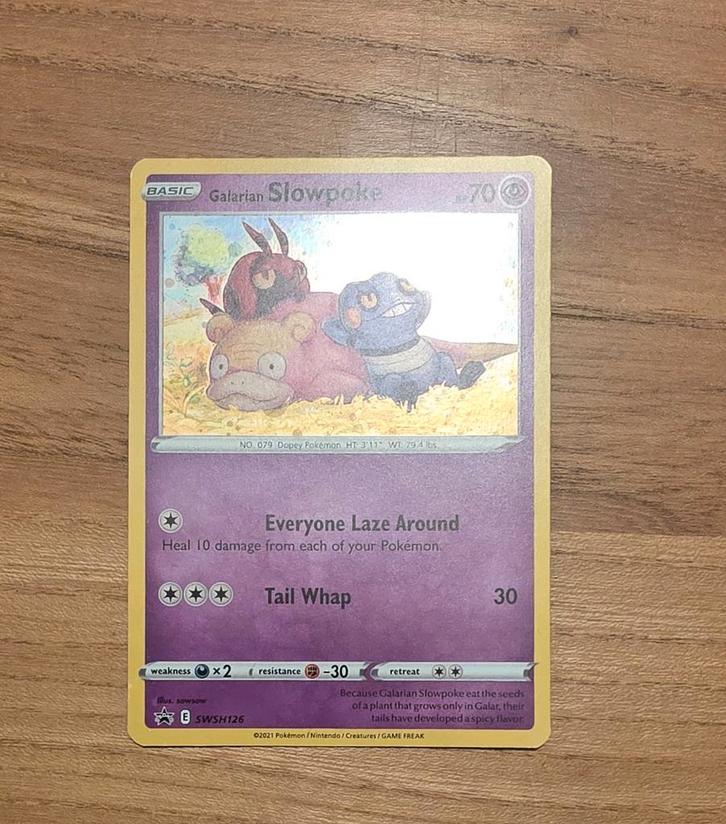 Galarian Slowpoke promo SWSH126, Hobby en Vrije tijd, Verzamelkaartspellen | Pokémon, Zo goed als nieuw, Ophalen of Verzenden