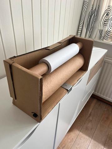 Dozen, doos met deksel, verzenddozen, verpakking, wrappapier beschikbaar voor biedingen
