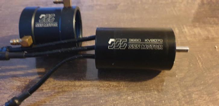 3660 2070KV SSS BRUSHLESS MOTOR, Hobby en Vrije tijd, Modelbouw | Boten en Schepen, Zo goed als nieuw, Groter dan 1:32, Overige merken