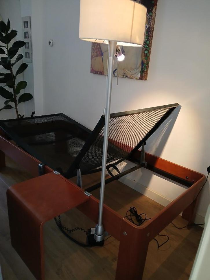 Auping Auronde seniorenbed, Huis en Inrichting, Slaapkamer | Bedden, Zo goed als nieuw, Eenpersoons, 90 cm, 200 cm, Hout, Wit