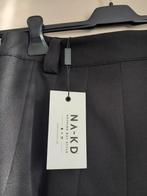 NA-KD rok platte brede plooi maat 38/M, Kleding | Dames, Rokken, Maat 38/40 (M), NA-KD, Zwart, Nieuw
