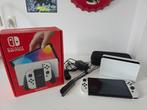 Nintendo Switch OLED - Zo goed als nieuw!, Spelcomputers en Games, Games | Nintendo Switch, Avontuur en Actie, Online, 1 speler