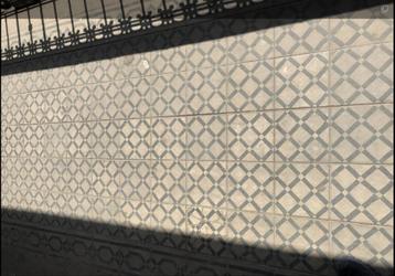 Antieke cement tegels met patroon – ca. 20x20 cm  beschikbaar voor biedingen