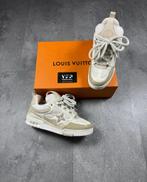 Nike - Adidas - louis vuitton Sneakers - schoenen - kleding, Kleding | Heren, Ophalen of Verzenden, Nike, Sportschoenen