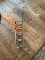 Metallen houder voor knaagdieren voer. Bv een wortel, Overige typen, Minder dan 75 cm, Zo goed als nieuw, Cavia