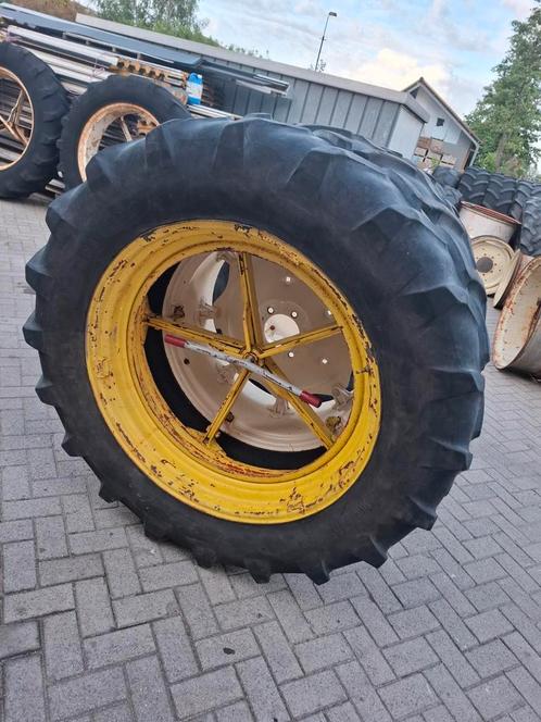 michelin 14.9 38 m8, Zakelijke goederen, Agrarisch | Onderdelen | Banden, Velgen en Assen, Ophalen of Verzenden