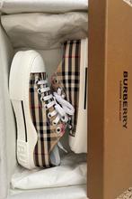 Burberry sneakers | nieuw, Kleding | Heren, Schoenen, Verzenden, Nieuw, Burberry